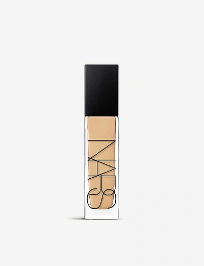 Nars Natural Radiant Longwear Foundation In Fiji