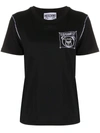 Moschino T-shirt Mit Logo-stickerei In Black