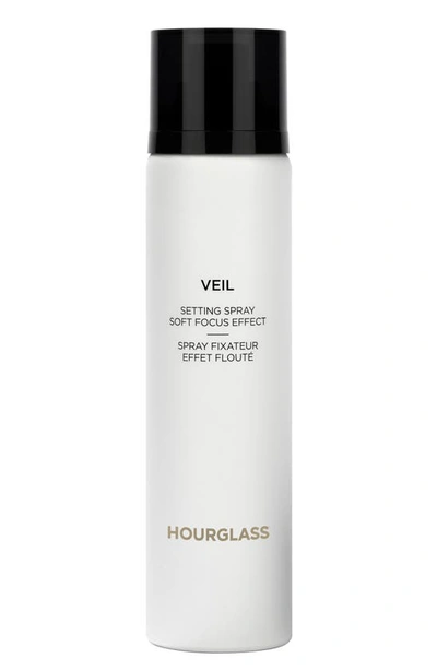 Hourglass Veil Soft Focus Setting Spray 4.05 Oz. In Na