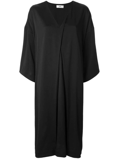 Muller Of Yoshiokubo V-neck Slit Tuck Dress In Black