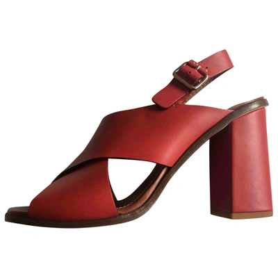 Pre-owned Liviana Conti Leather Sandals In Red