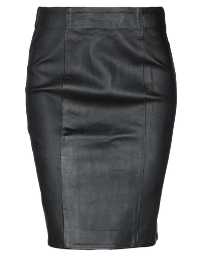 Osklen Knee Length Skirt In Black