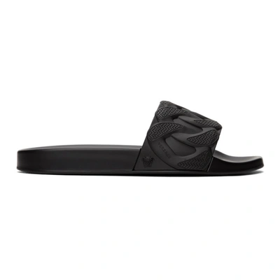 Versace Men's Chain Embossed Logo Slides In Black