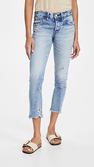 Moussy Vintage Kelley Tapered Distressed Cropped Jeans In Light Blue