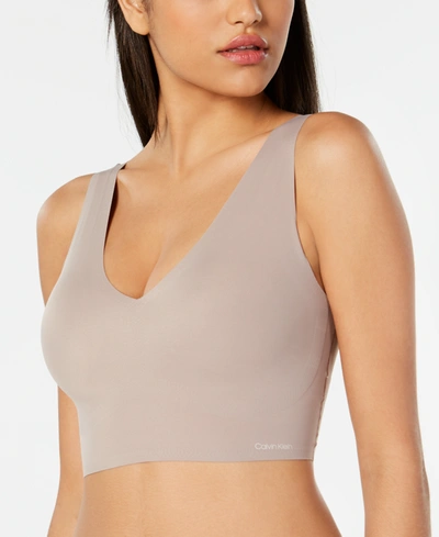 Calvin Klein Invisibles Comfort Lined Scoop-neck Bralette Qf4782 In Josephine