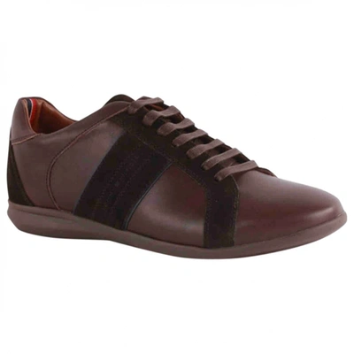 Pre-owned Tommy Hilfiger Leather Low Trainers In Brown