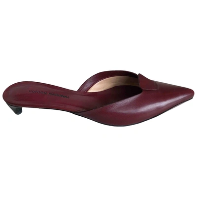 Pre-owned Costume National Leather Sandals In Burgundy