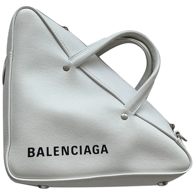 Pre-owned Balenciaga Triangle Leather Crossbody Bag In White