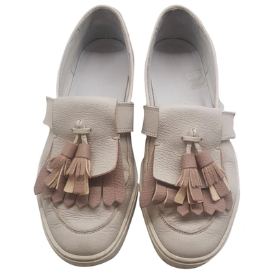 Pre-owned Santoni Leather Flats In White