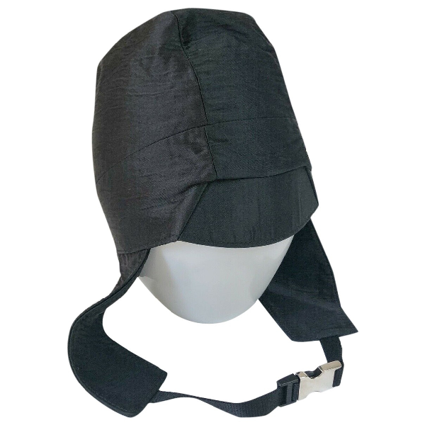 prada wooly hat