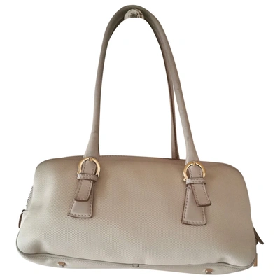 Pre-owned Ferragamo Cloth Handbag