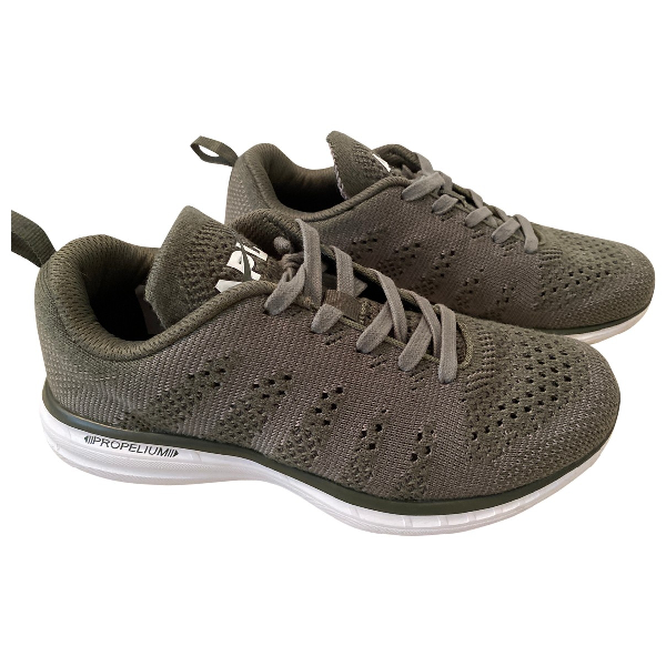 apl uk trainers