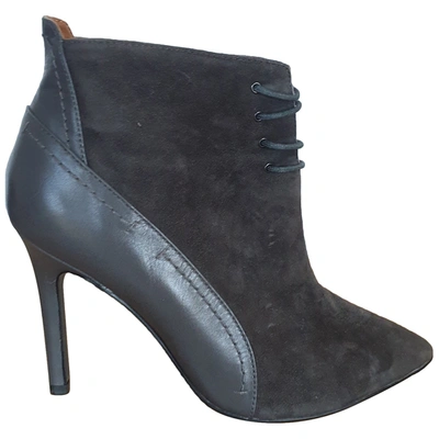 Pre-owned Halston Ankle Boots In Grey