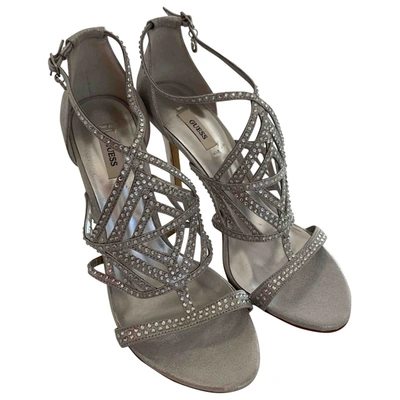 Pre-owned Guess Leather Sandals In Silver
