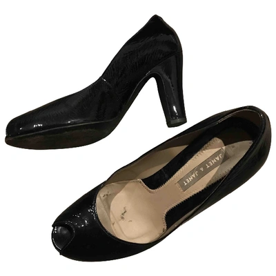 Pre-owned Janet & Janet Patent Leather Heels In Navy