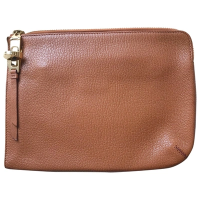 Pre-owned Max Mara Atelier Leather Clutch Bag In Camel