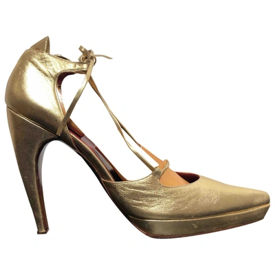 Pre-owned Chanel Leather Heels In Gold