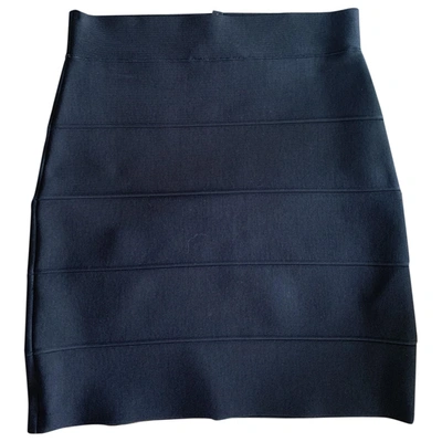 Pre-owned Bcbg Max Azria Mini Skirt In Black