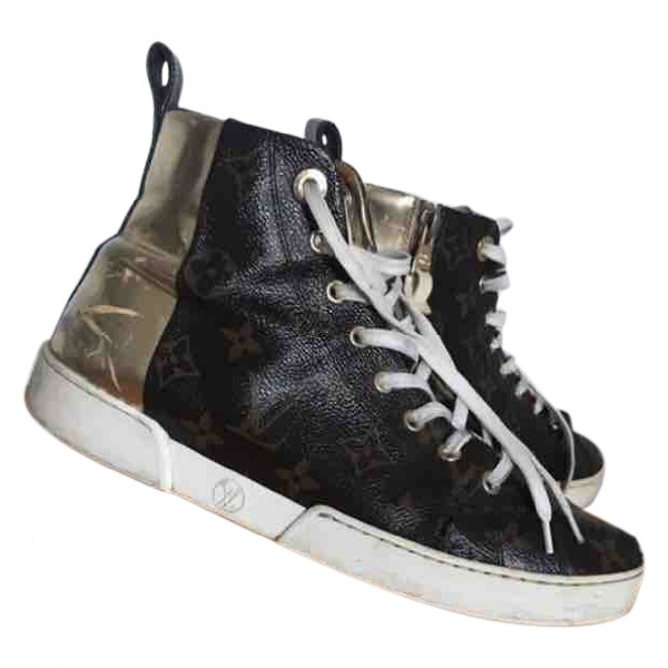 Pre-Owned Louis Vuitton Stellar Brown Leather Trainers | ModeSens