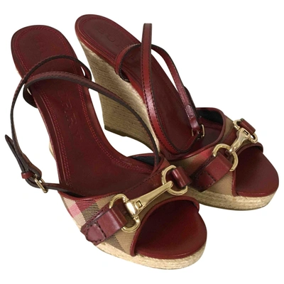 Pre-owned Burberry Leather Sandals In Burgundy