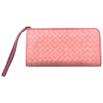 Pre-owned Bottega Veneta Intrecciato Leather Wallet In Pink