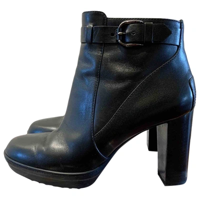 Pre-owned Tod's Leather Ankle Boots In Black