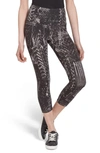 Lyssé Flattering Crop Leggings In Athletic Texture