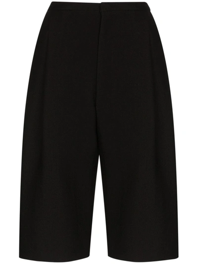 Totême Lluc Twill Bermuda Shorts In Black