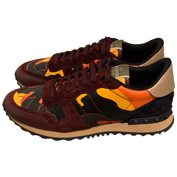 burgundy valentino trainers