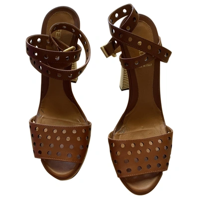 Pre-owned Fendi Leather Heels In Brown