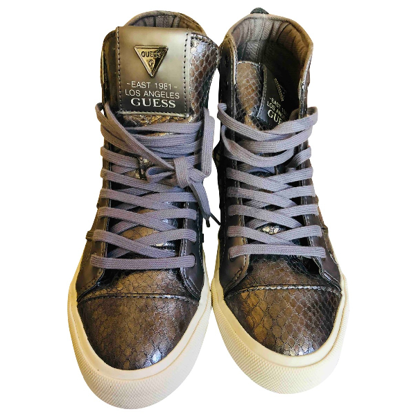 guess silver trainers