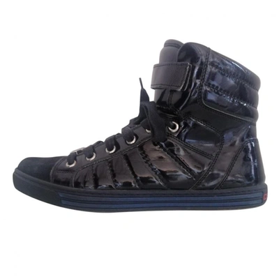 Pre-owned Dsquared2 Patent Leather Trainers In Black
