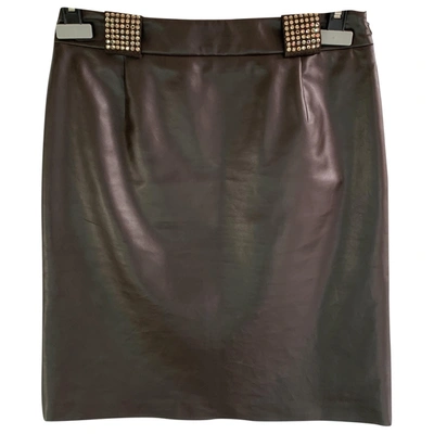 Pre-owned Hugo Boss Leather Mid-length Skirt In Brown