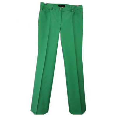 Pre-owned Escada Trousers In Green