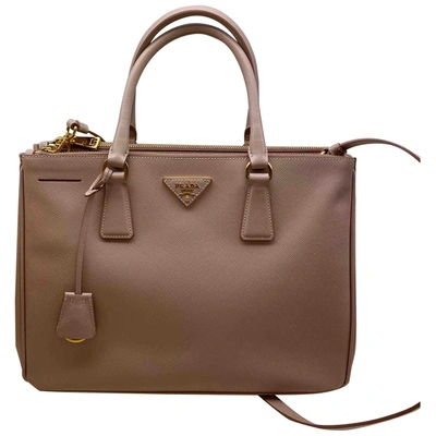 Pre-owned Prada Saffiano Leather Handbag In Pink