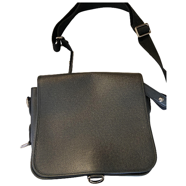 Pre-Owned Louis Vuitton Drake Black Leather Bag | ModeSens