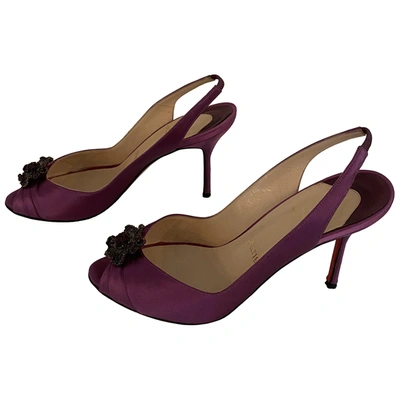 Pre-owned Christian Louboutin Cloth Heels In Purple