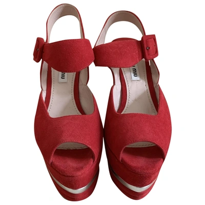 Pre-owned Miu Miu Sandals In Red