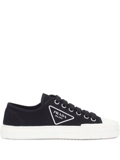 Prada Logo Low-top Sneakers In Black