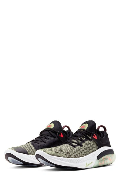 Nike Joyride Run Flyknit Men's Running Shoe In Black/ Olive Aura/ Crimson