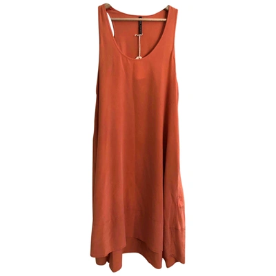 Pre-owned Liviana Conti Silk Mid-length Dress In Orange