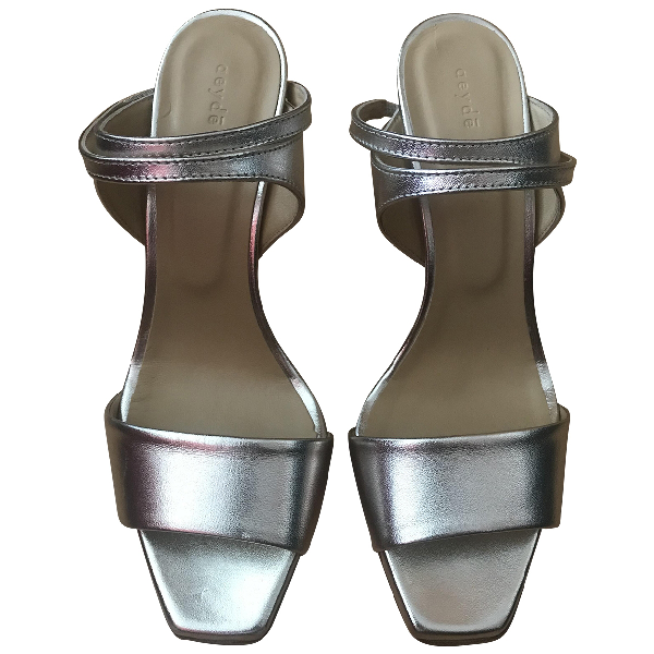 aeyde marina leather slides