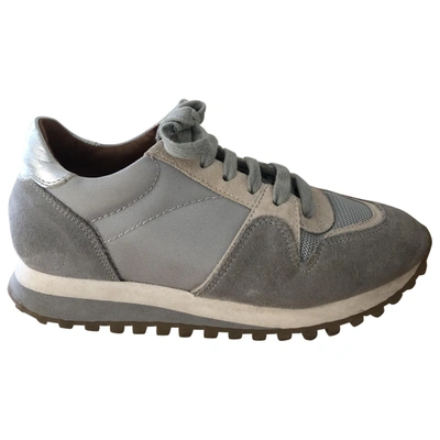 Pre-owned Closed Leather Trainers In Grey