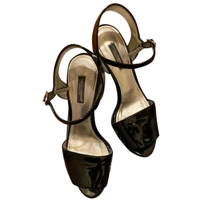 Pre-owned Dolce & Gabbana Patent Leather Sandals In Black