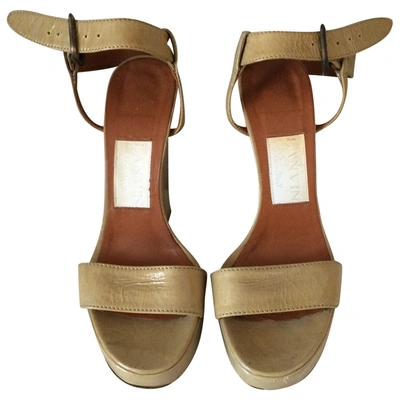 Pre-owned Lanvin Patent Leather Sandal In Khaki