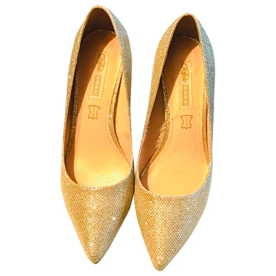 Pre-owned Buffalo Gold Leather Heels