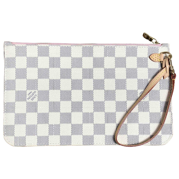 Pre-Owned Louis Vuitton Neverfull Cloth Clutch Bag | ModeSens