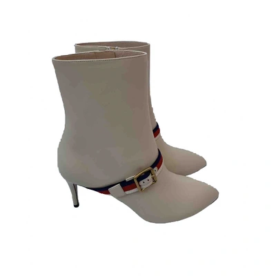 Pre-owned Gucci White Leather Ankle Boots