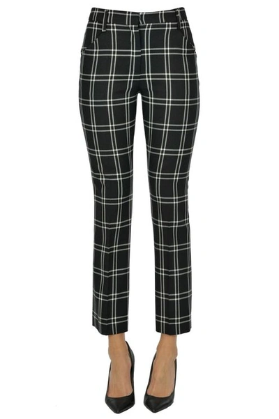 True Royal Checked Print Trousers In Black