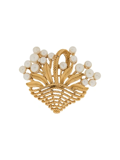 Pre-owned Susan Caplan Vintage 1960s Trifari Brooch In Gold